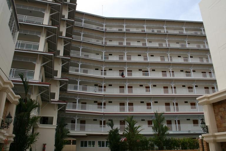 Hua Hin Baanklang Condo By Petch エクステリア 写真